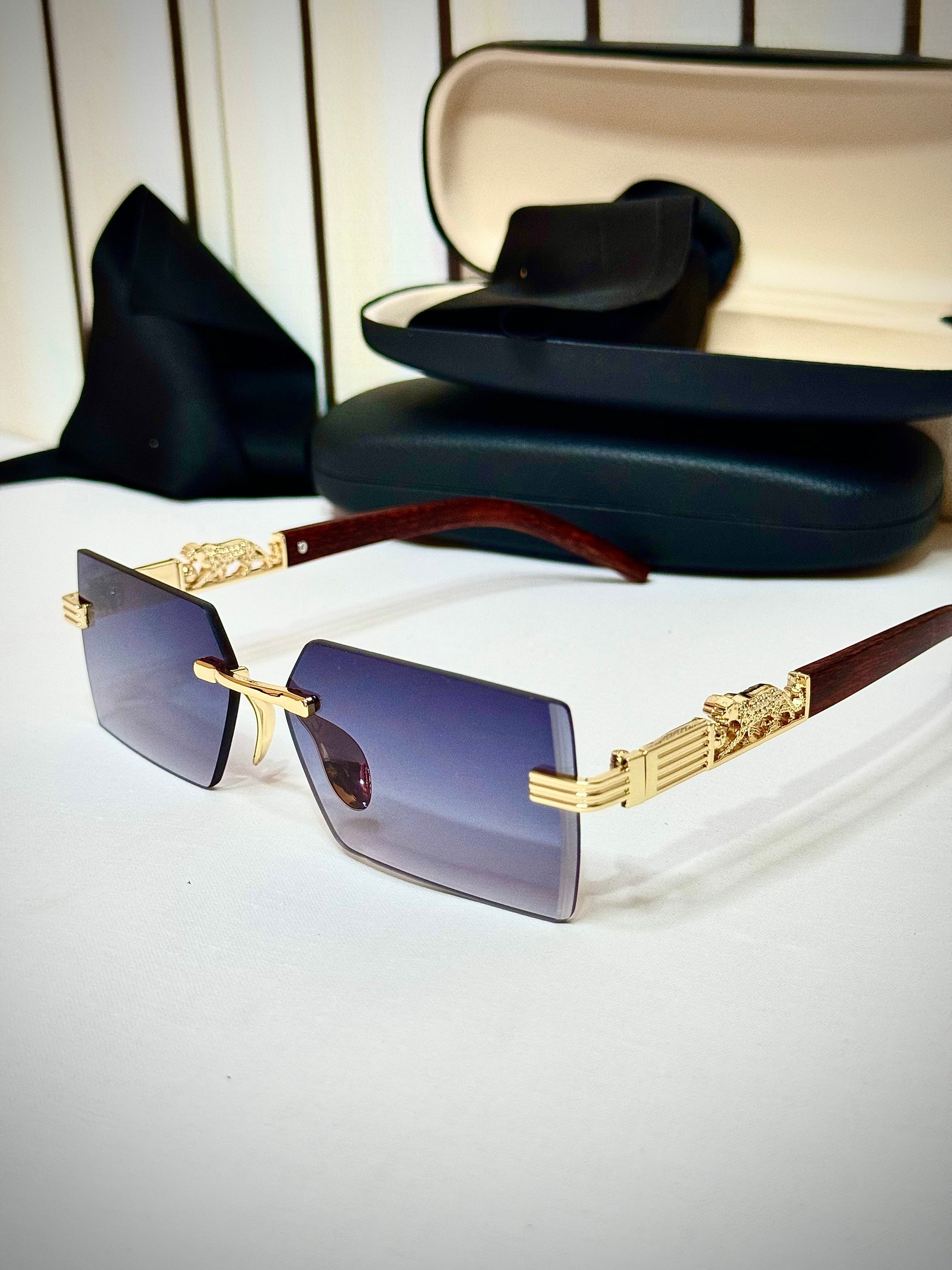 Purple Tint Faded Titan Shades, Wod-line Sun Glasses