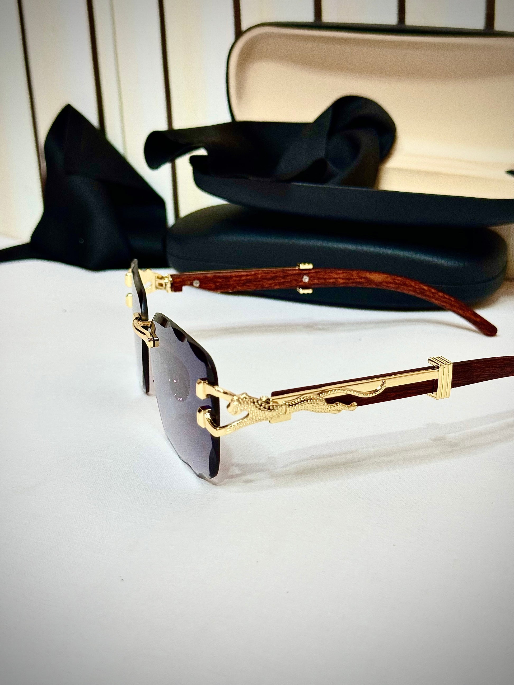 Diamond Cut Purple Shade, Panther Woodline Sun Glasses